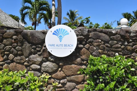 Fare Aute Beach Bed and Breakfast in Moorea-Maiao