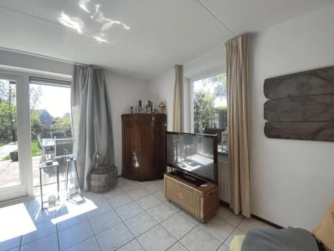 Hello Zeeland - Vakantiehuis Zwin 092 House in Zeeland, Netherlands