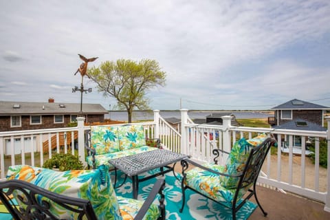 Luney Dunes Penthouse House in Newburyport