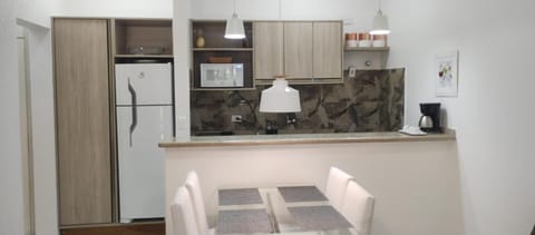 Kitchen or kitchenette, minibar, oven, pet friendly, stove