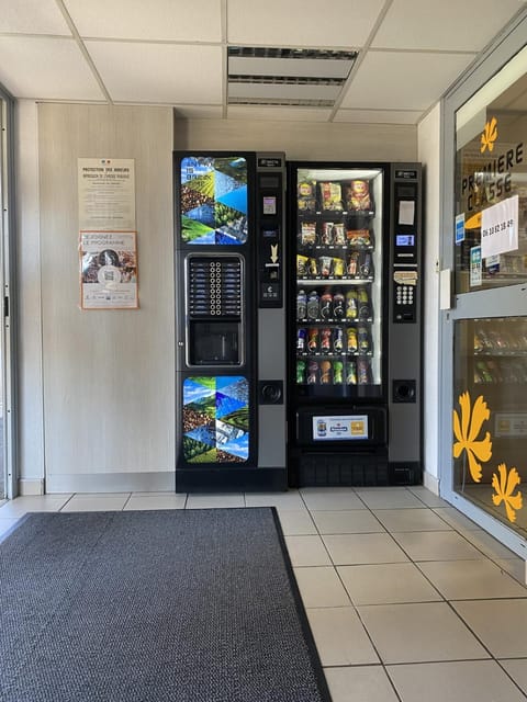 vending machine