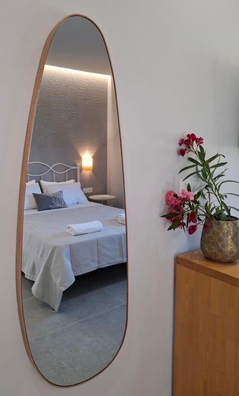 Grammeno Seaside Studios Apartment in Crete