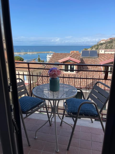 Natural landscape, View (from property/room), Balcony/Terrace, Sea view