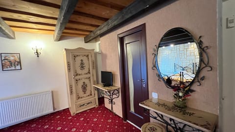 Padina Ursului Bed and Breakfast in Brașov County