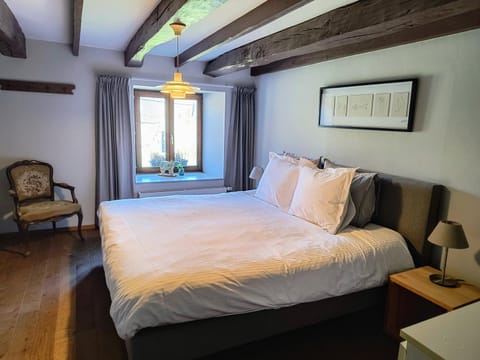 B&B La Belle Histoire Laforêt Bed and Breakfast in Wallonia, Belgium