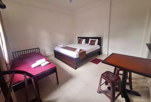 BIVORA Villa Bed and Breakfast in Negombo