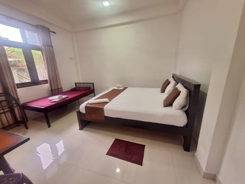 BIVORA Villa Bed and Breakfast in Negombo