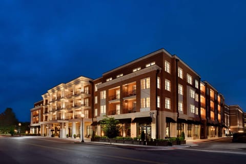 The Harpeth Downtown Franklin, Curio Collection by Hilton Hotel in Franklin