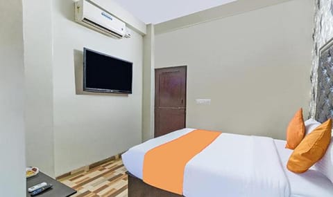 FabExpress Pavithraa Edition Hotel in Bengaluru