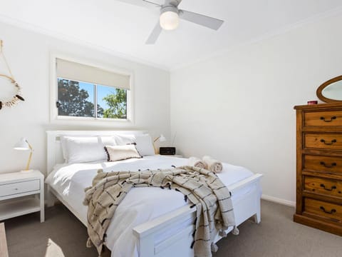 Silvermere Cottage House in Culburra Beach