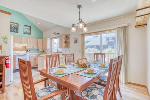 Sand Dollar Find House in Pacific City