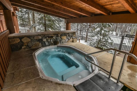 Jack Pine 8015 by SummitCove Lodging House in Keystone