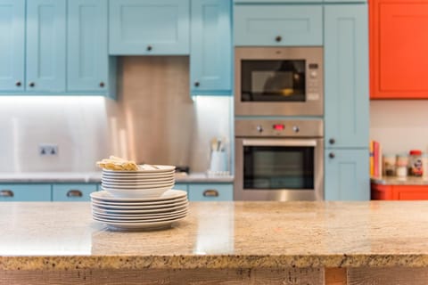 Kitchen or kitchenette, Decorative detail, Communal kitchen