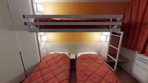 bunk bed