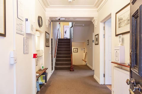 City Centre Guest House Bed and Breakfast in Gloucester