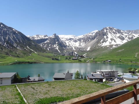 Tignes: Appartement 3 Pièces, 58m², 7 Pers, Vue Montagne - FR-1-411-415 Apartment in Tignes