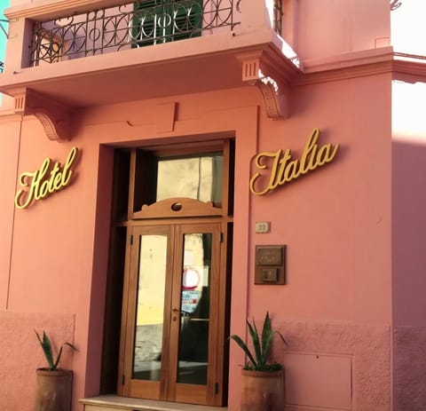 Albergo Italia Hotel in Piombino