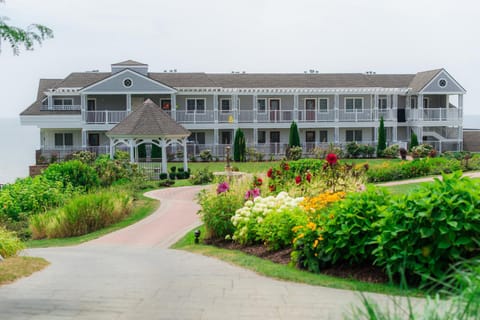 Waters Edge Resort and Spa TimeShare Hotel in Westbrook