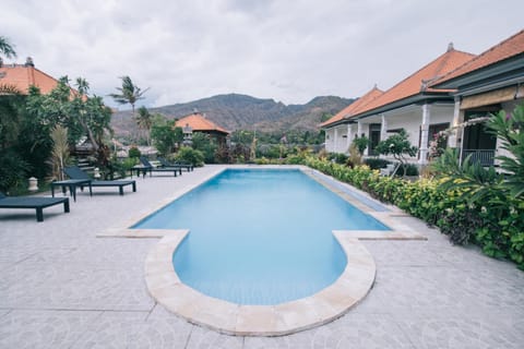 Mountain view, Pool view, Swimming pool