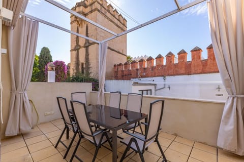 Alcazar Pool Villa by Valcambre House in Seville