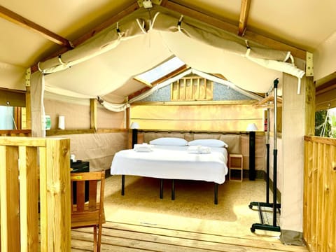 Camping Monja Campground/ 
RV Resort in Brenzone sul Garda