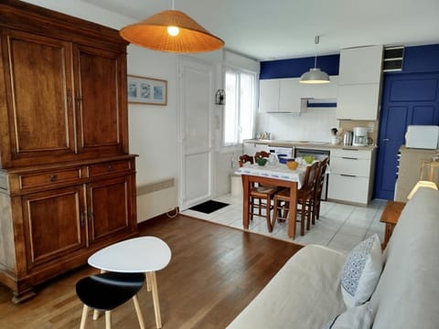 gite notre désir 100 m de la mer House in Jullouville