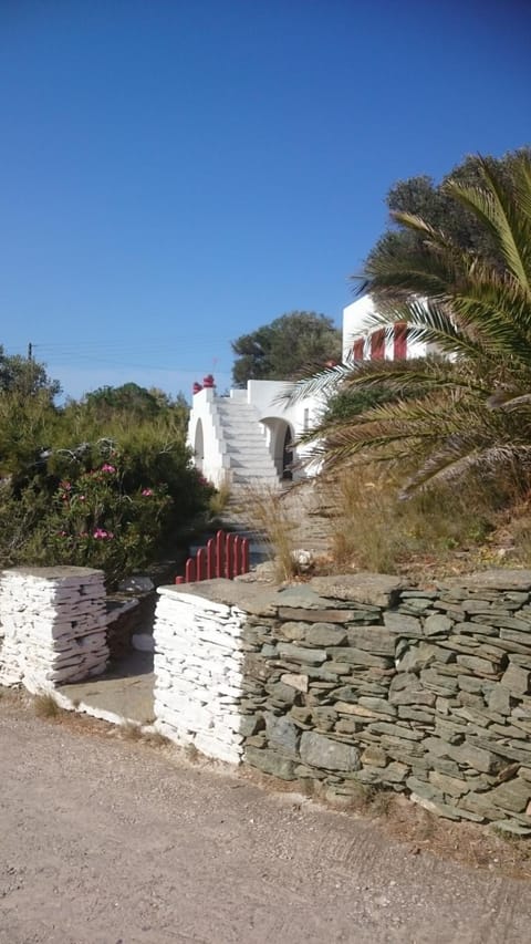 Property building, Natural landscape, Garden, Landmark view