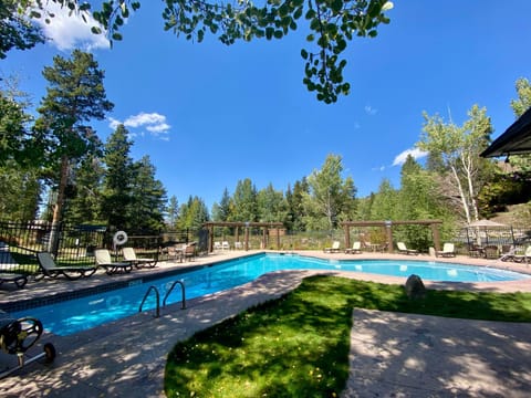 Springs 8870 by SummitCove Lodging House in Keystone