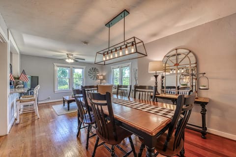 Tranquility Corner House in Fredericksburg