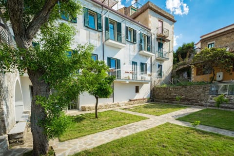 Borgo Dei Saraceni - Suites & Apartments Appartement in Agropoli