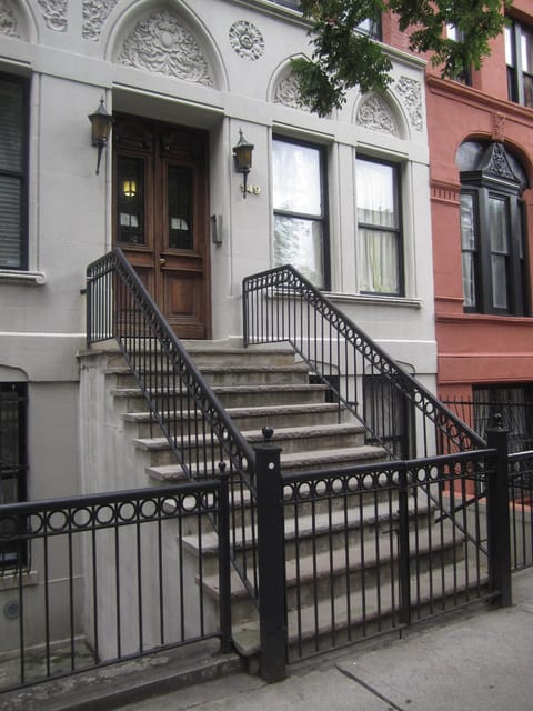 NYC Townhouse Apartment Eigentumswohnung in Harlem