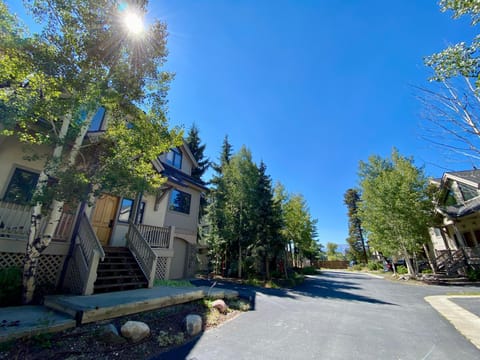 Ironwood 2986 by SummitCove Lodging House in Keystone