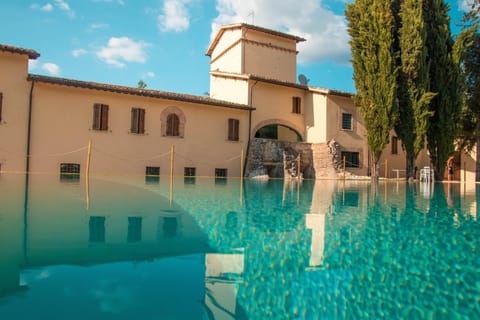 Property building, Pool view, Swimming pool