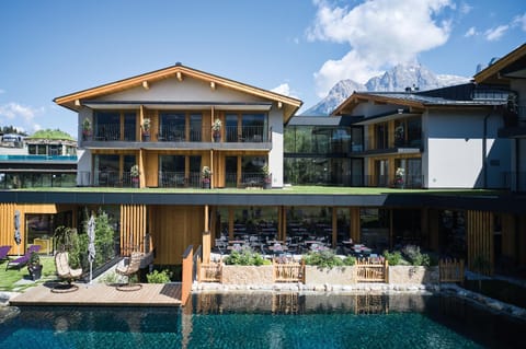 Property building, Swimming pool