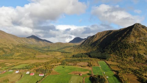 Neighbourhood, Natural landscape, Hiking, Cycling, Mountain view