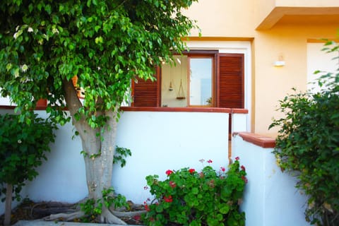 Facade/entrance, Bird's eye view, Garden