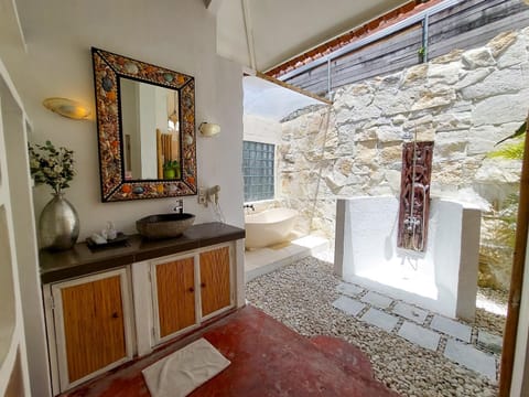 Ocean Luxury Villas - Private Pool Seminayk Villa in Kuta