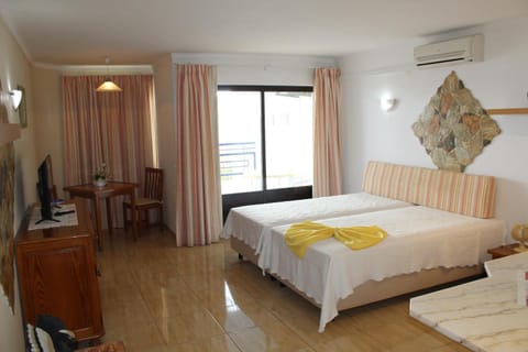 Naturmar Praia Condo in Olhos de Água