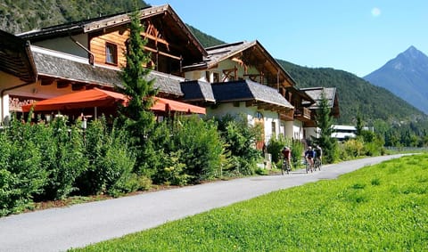 Alpenrast Tyrol Hôtel in Tyrol
