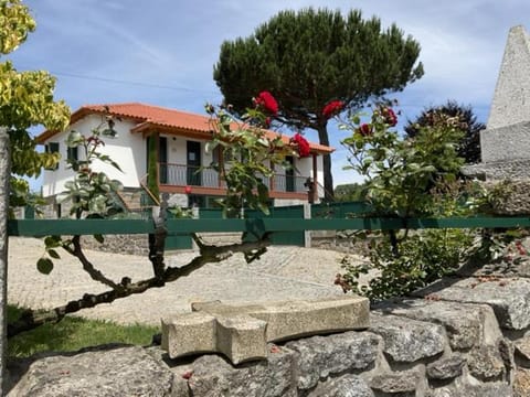 Quinta de Maderne Farm Stay in Porto District