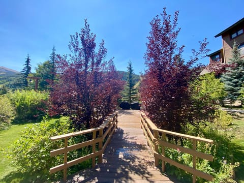 Tenderfoot Lodge 2626 by SummitCove Lodging House in Keystone