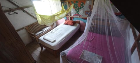Hostal Camping Sin Fronteras Mompiche Campeggio /
resort per camper in Ecuador