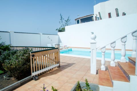 Sunny Golf Villas Chalet in Puerto del Carmen