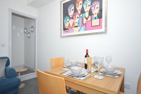 Lexicon House - 4 bedrooms 3 bathrooms Condo in Stoke-on-Trent