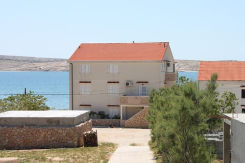 Apartments by the sea Vidalici, Pag - 6359 Wohnung in Novalja