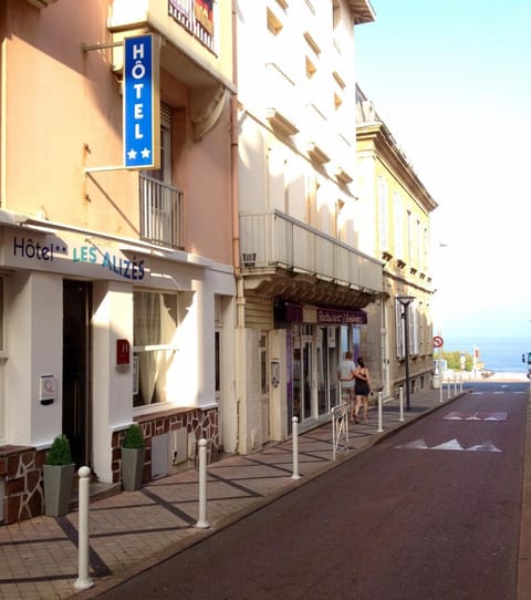Hôtel Les Alizés Hôtel in Biarritz
