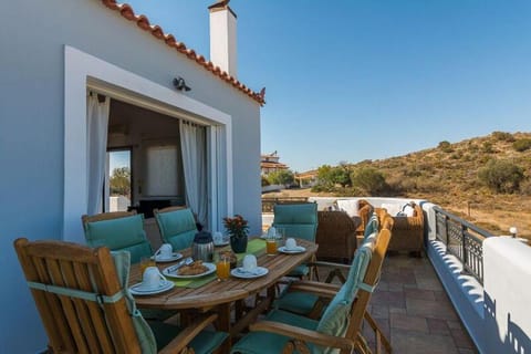 Natural landscape, View (from property/room), Balcony/Terrace