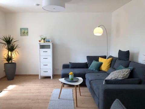 Ferienwohnung zur Seepromenade, 100m vom Bodensee Condominio in Überlingen