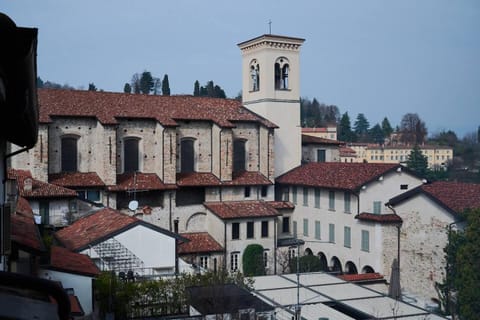 Camera con Vista Art & Charme in Città Alta Bed and Breakfast in Bergamo
