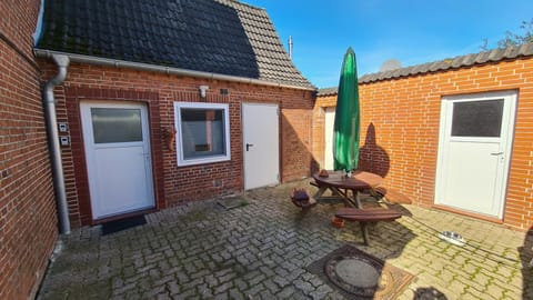 Property building, Patio